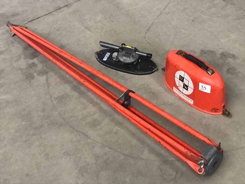 lot 33 image: Vintage David White DW8090 Transit ...