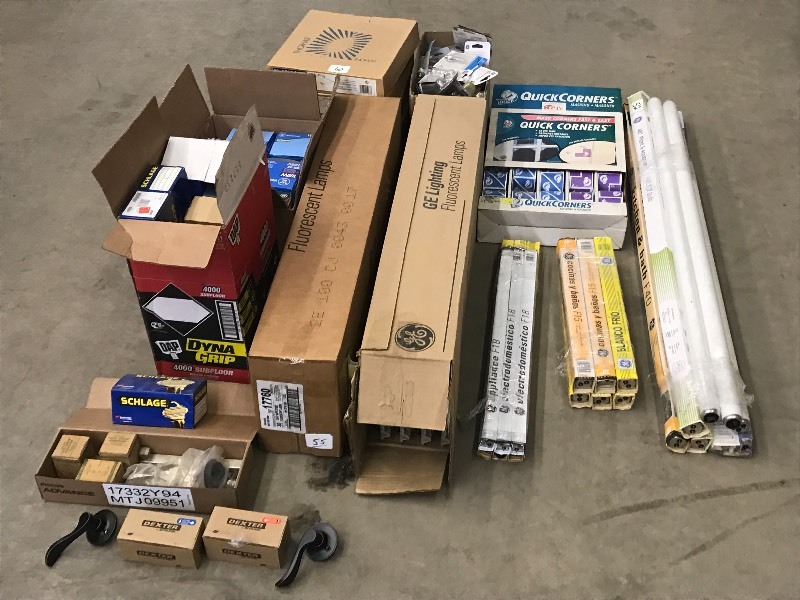 lot 55 image: Large Lot Of New Light Bulbs, Ceili...