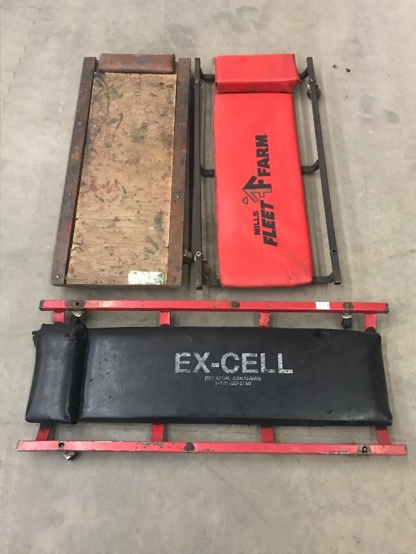 lot 73 image: Lot Of (3) Used Floor Creepers---(1...