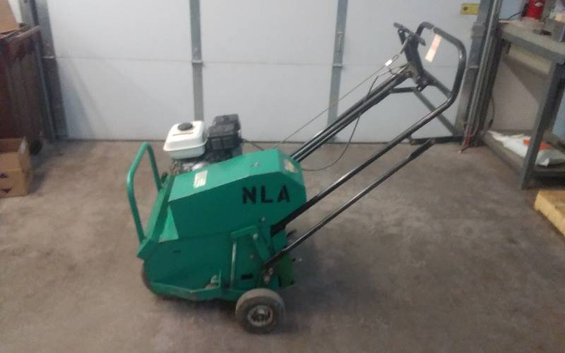 lot 3 image: Lesco Honda 4 HP 5-Tine Walk Behind Aerator