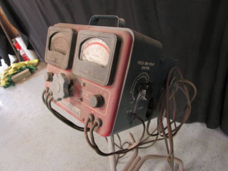 lot 19 image: Sun Battery Tester