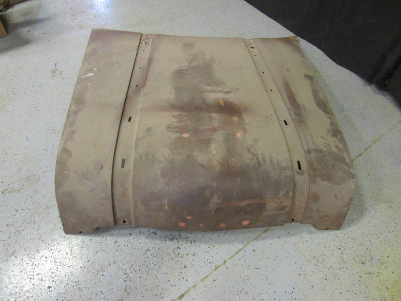lot 36 image: 55 Pontiac Hood