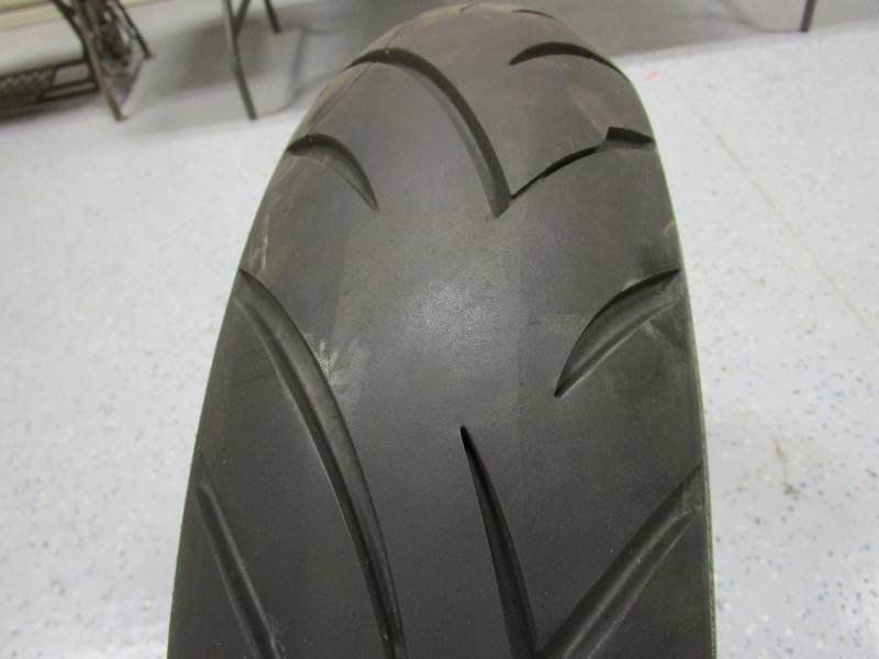 lot 74 image: (New) Motorcycle Tire