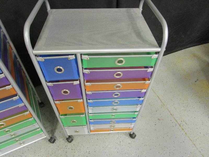 lot 82 image: (2) Crafting Carts
