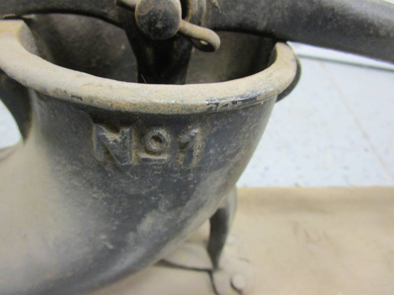 lot 122 image: Vintage Sausage Stuffer