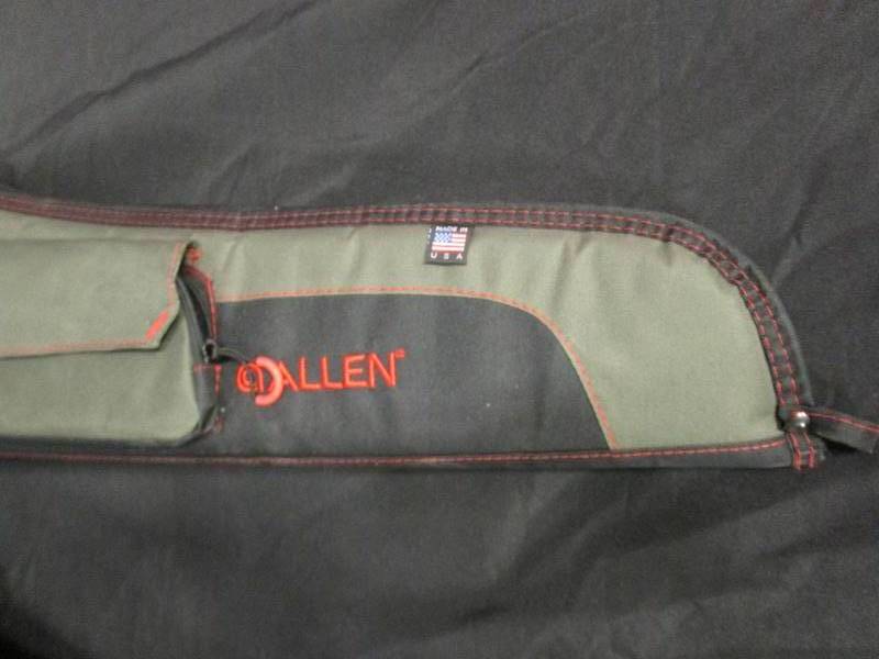 lot 125 image: (2) Soft Sided Gun Cases