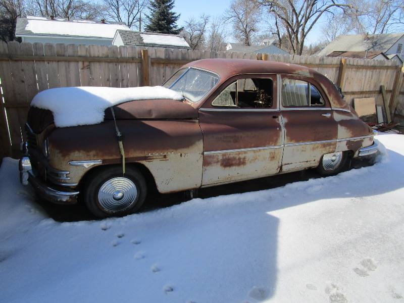 lot 10 image: 1950 Packard Deluxe