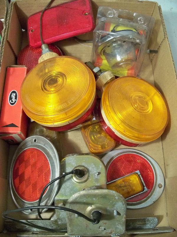 lot 63 image: Trailer Lights