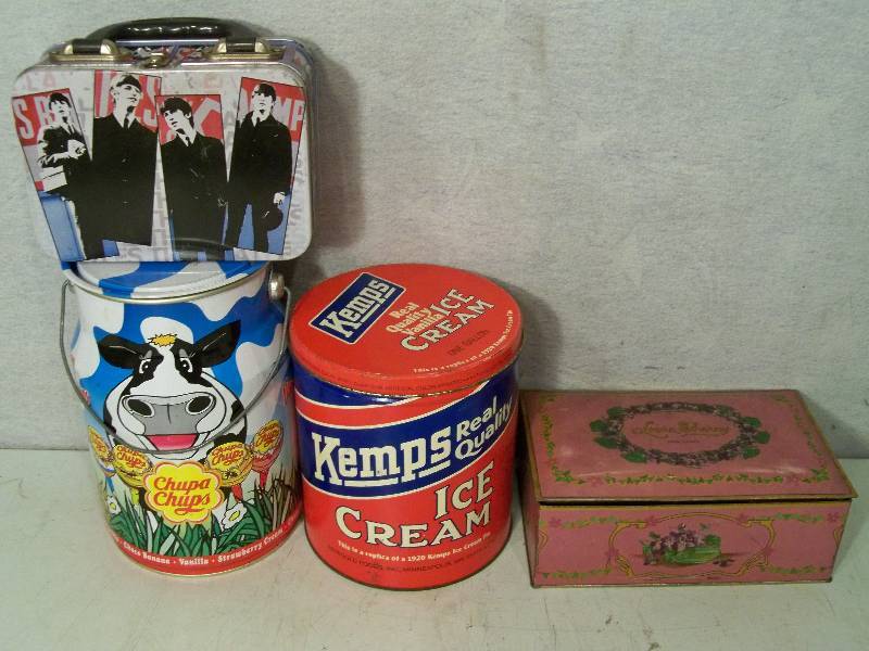 lot 85 image: Collectible Tins