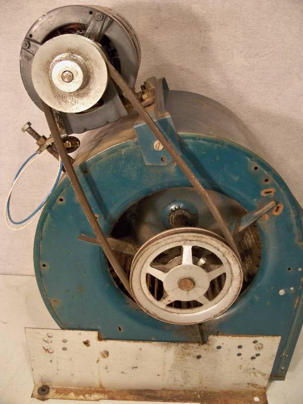lot 93 image: Squirrel Cage Blower Fan