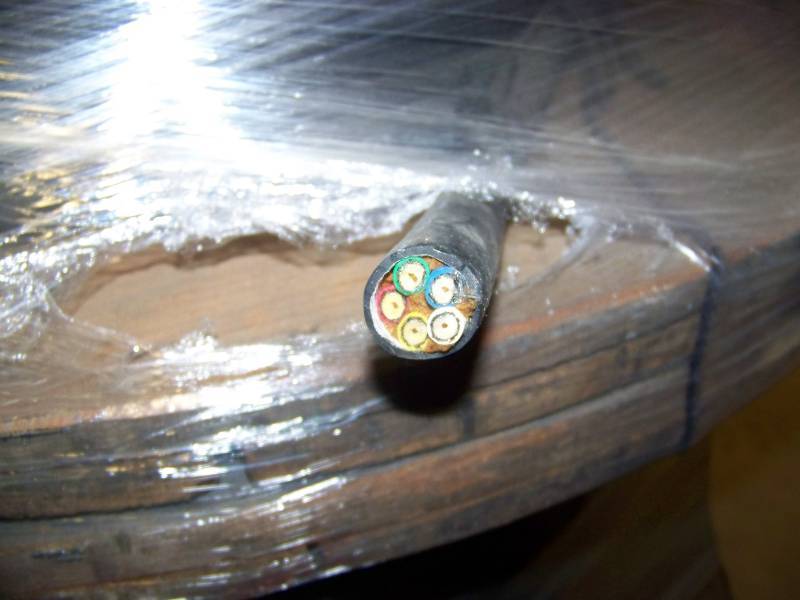 lot 125 image: (3) LARGE, Professional Spools of RGBHV and Digital Video RG6 Coaxial Cable