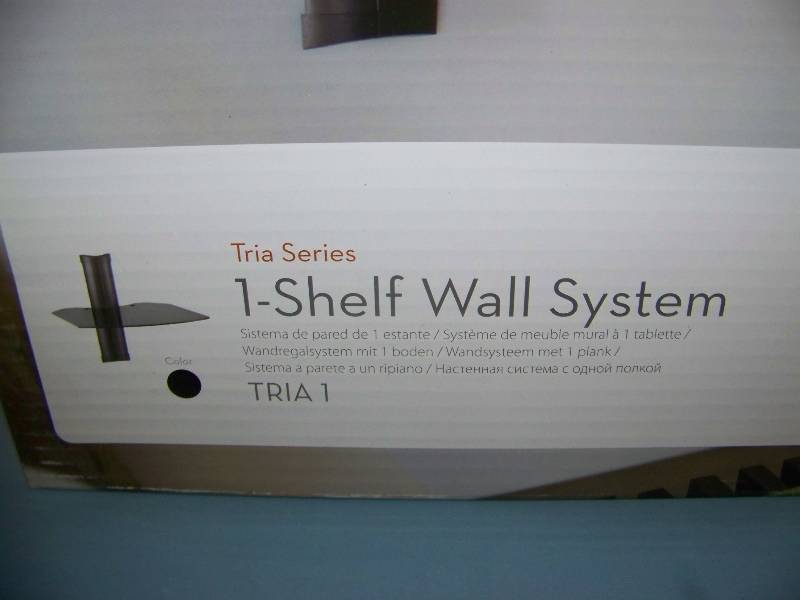 lot 116 image: OmniMount, TRIA 1, 1-Shelf, Glass, Component Wall System in Original Box