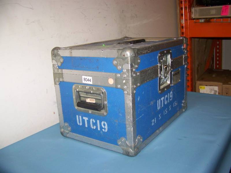 lot 133 image: Star Case, Super Star, ATA Rated, Hard-Sided, Padded Inside, Travel Case