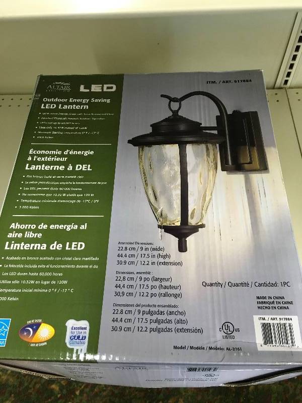 lot 179 image: 9IN LED COACH LIGHT, MSRP $34.99