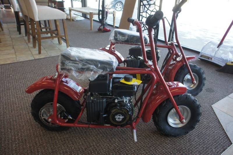 lot 33 image: BRAND NEW COLEMAN - MODEL - CT100U - Trail 100 CC - Gas-Powered Mini Bike