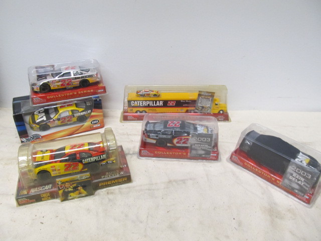 lot 30 image: NIB Diecast Cars & Trucks