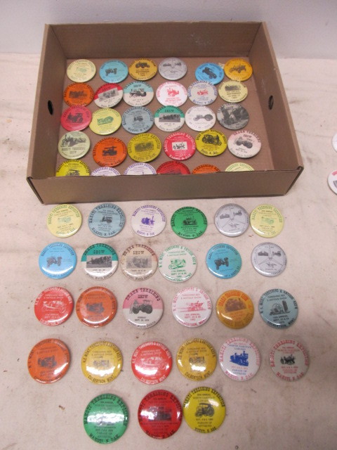 lot 34 image: Large Lot of Vintage Threshing ShowFestival Pinbacks