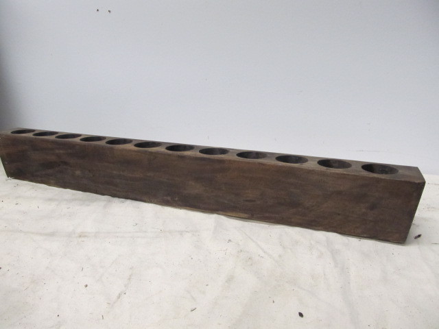 lot 88 image: Large Antique Primitive Wooden Candle Mold