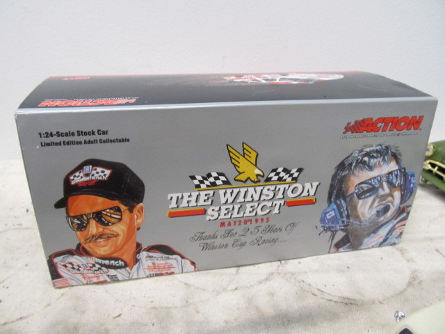 lot 165 image: Lot of Diecast Vehicles Including Dale Earnhardt Car