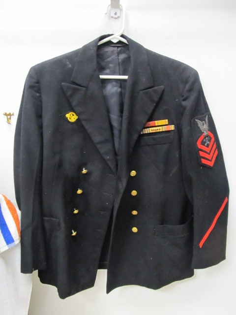 lot 125 image: Vintage WW2 Era Military Jacket