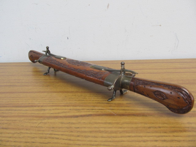 lot 47 image: Vintage WoodBrass Carving Set wHolder