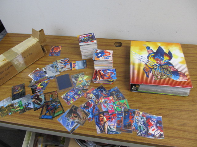 lot 182 image: Large Collection of X-Men Cards