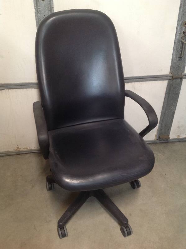 Office Chair - Used - Leather