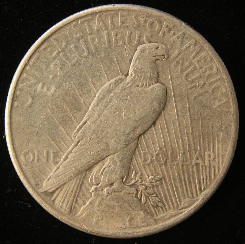 1925 PEACE SILVER DOLLAR VF