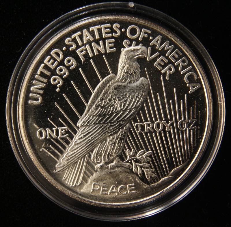 1 TROY OZ. .999 FINE SILVER PEACE DOLLAR DESIGN IN AIRTITE