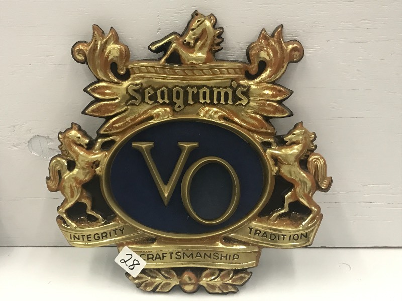 lot 28 image: Seagrams VO 3D Whiskey Sign, 20x21...