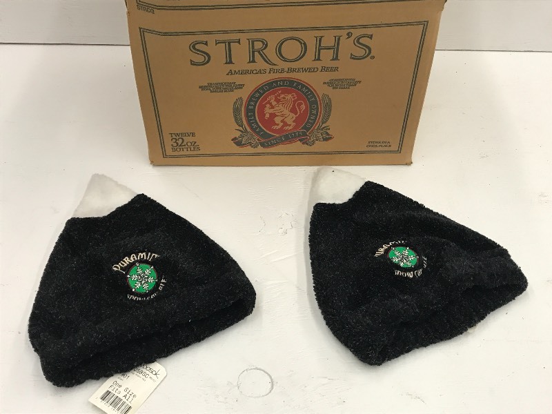 lot 215 image: Lot Of (16) Pyramid Snowcap Ale Win...