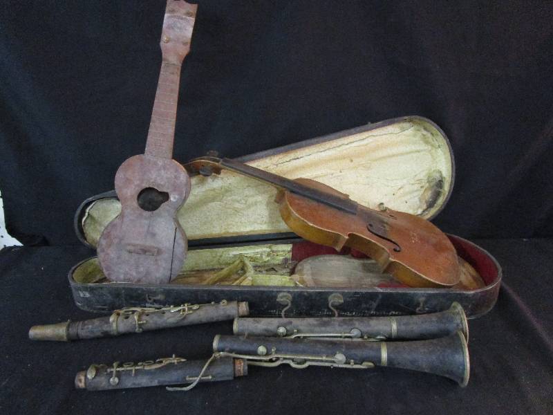 Violin and Case, Clarinet and Ukulele Decorative Pieces