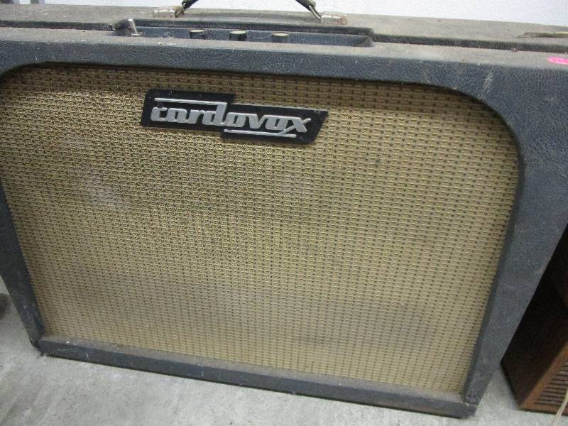 Vintage CARDOVOX Amp Not Tested and Two Speakers