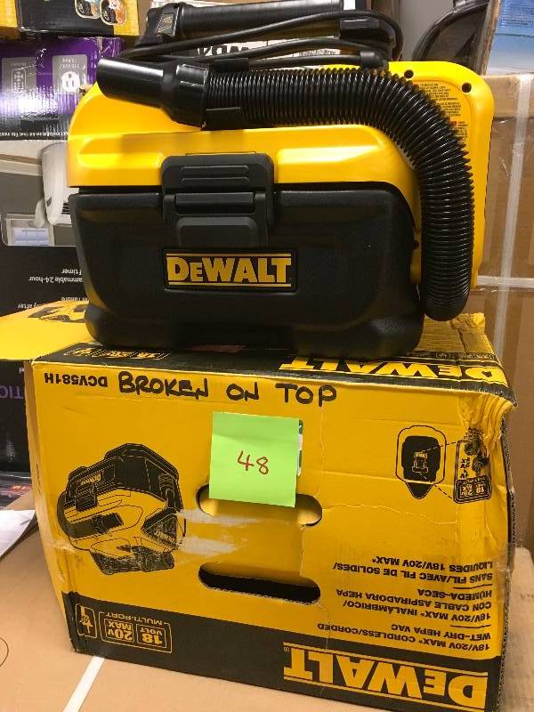 DeWalt 18V20V MAX CordlessCorded Wet-Dry HEPA Vac. Damaged on top in good working condition