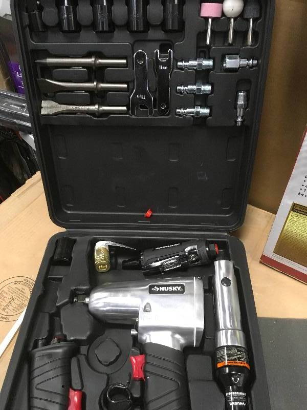 Husky 4 Piece Air Tool Kit in like new condition