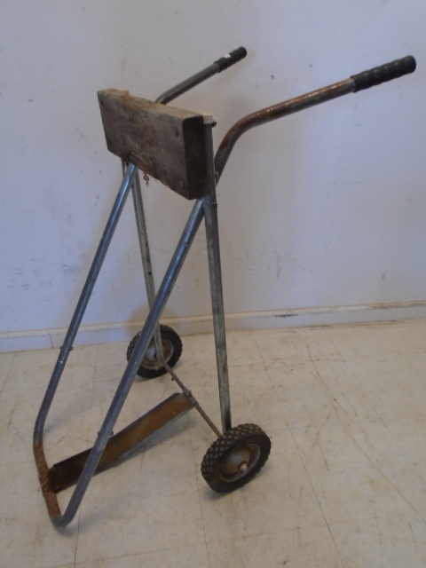 Outboard Motor Stand