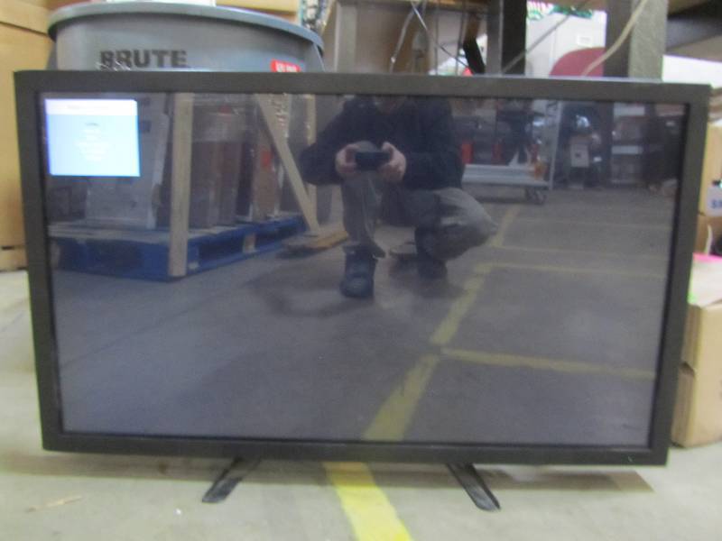 lot 3 image: Philips BDL4230ET - 42 LCD flat panel display with touch-screen - widescreen - 1080p (FullHD)