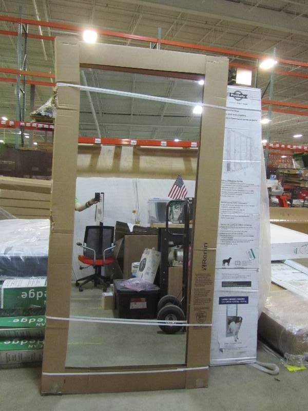 lot 181 image: mirrored door (x2)