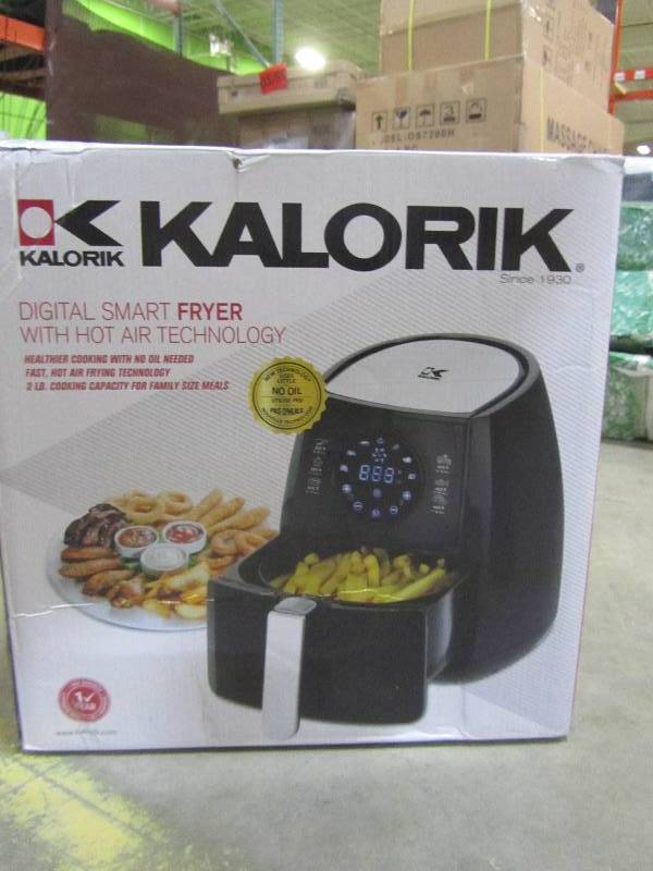lot 195 image: KALORIK Digital Display Air Fryer