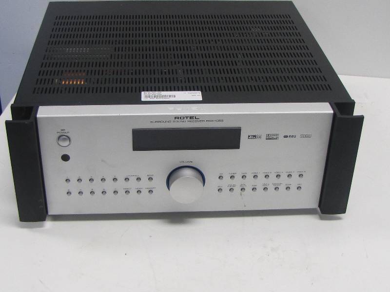 lot 8 image: Rotel rsx-1055 receiver