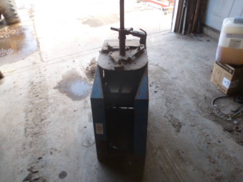 Bishman Tire Changer