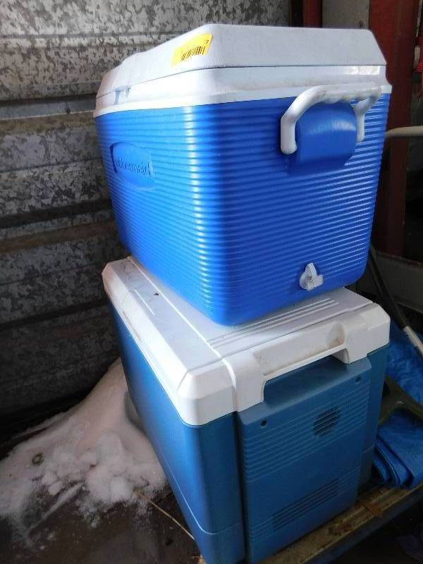 lot 7 image: TWO COOLERS - 1 STANDARD, 1-ELECTRIC