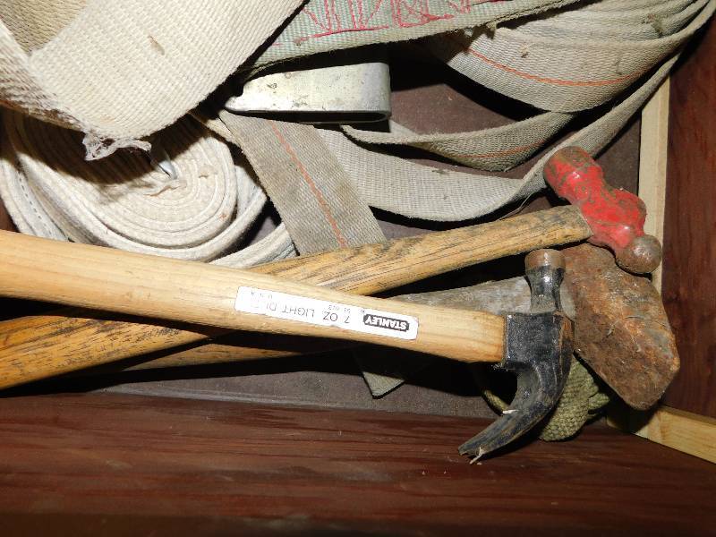 lot 64 image: WOODEN TOOL BOX WITH CONTENTS, HAMMERS AND STRAPS