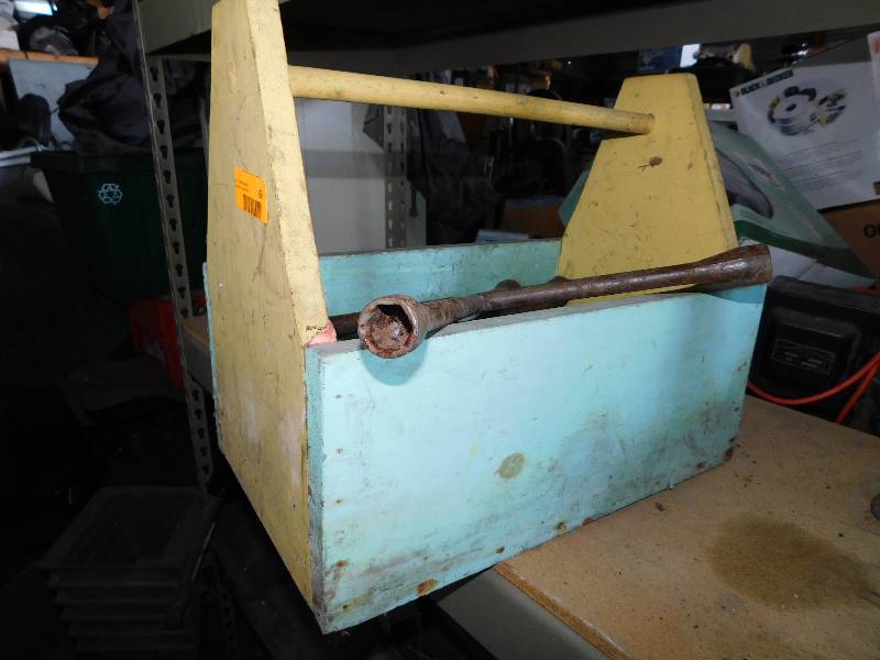 lot 69 image: WOODEN TOOL TOTE WITH CONTENTS