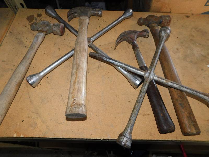 lot 71 image: HAMMERS AND TIRE WRENCHES