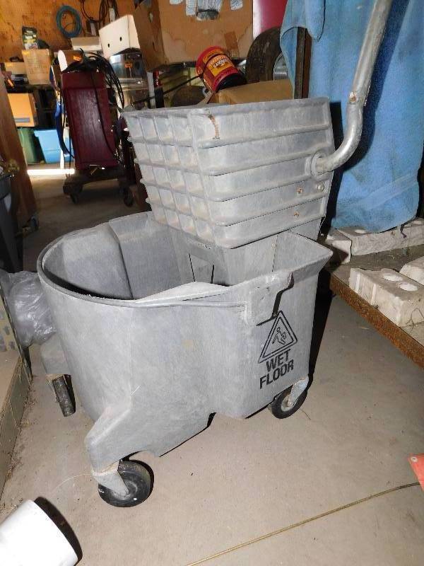 lot 74 image: MOP BUCKET