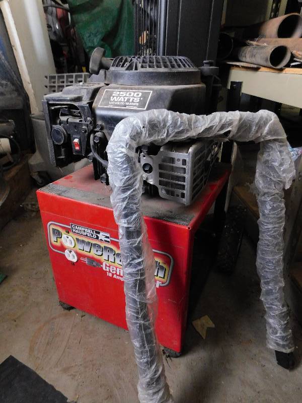 lot 75 image: CAMPBELL HAUSFELD 2500 WATT GENERATOR
