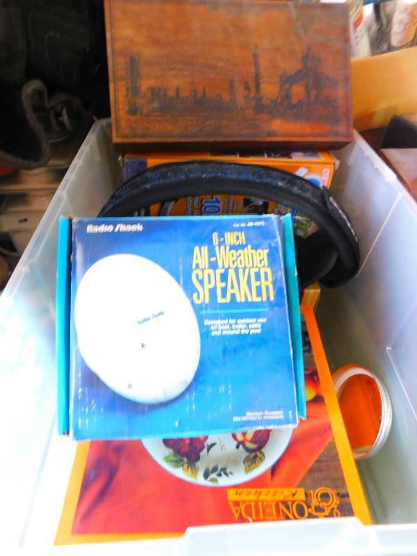 lot 78 image: MISC HOUSEHOLD ITEMS, SPEAKER, WOOD BOX, PLATES, PHOTO CUBE