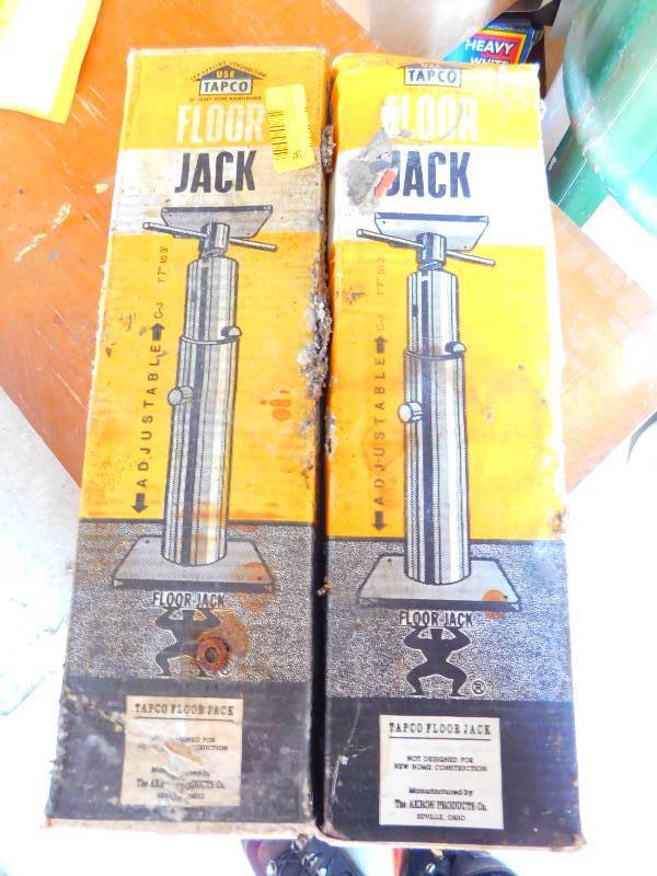 lot 96 image: TWO TAPCO FLOOR JACKS
