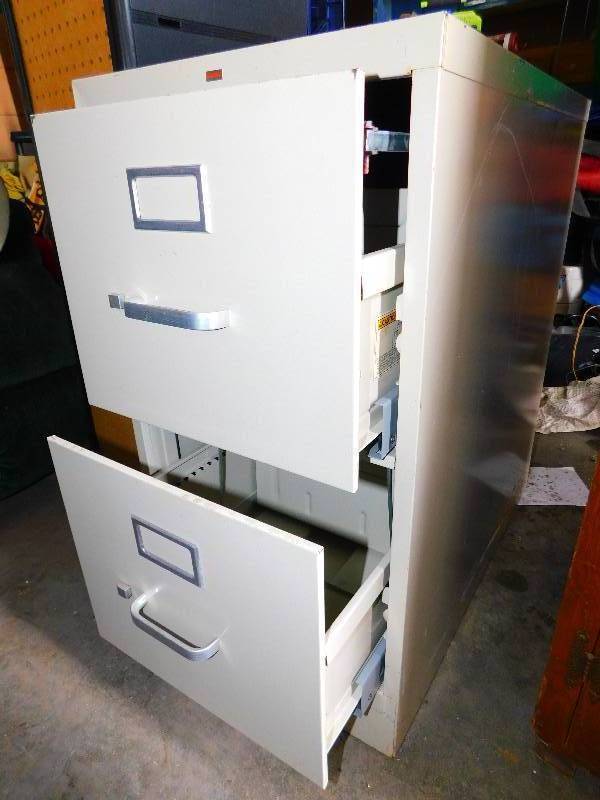 lot 115 image: TWO DRAWER METAL FILING CABINET